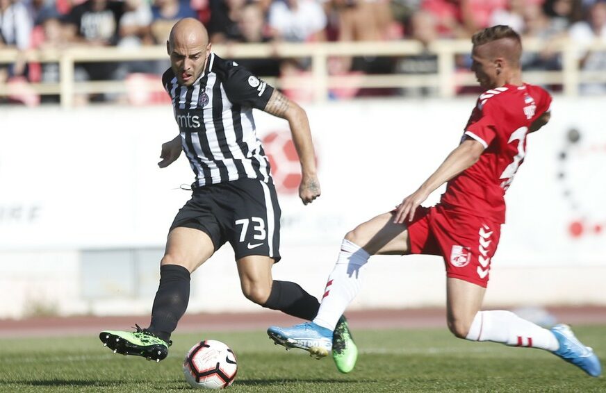 ZVEZDA PODMLAĐUJE TIM Na meti Topić i Čumić
