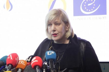 MIJATOVIĆEVA ŠOKIRANA “Katastrofalni uslovi u Vučjaku, država se ne uključuje u problem”