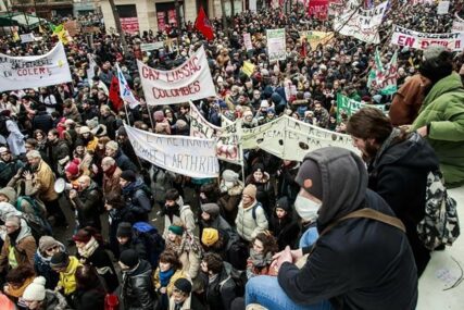 PREMIJER FRANCUSKE PORUČIO “Štrajkovi neće zaustaviti sprovođenje reforme”