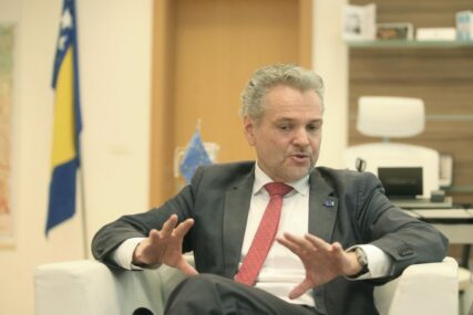 (FOTO) "Pomiješana slika" Oglasila se Delegacija EU nakon sjednice Doma naroda PS BiH