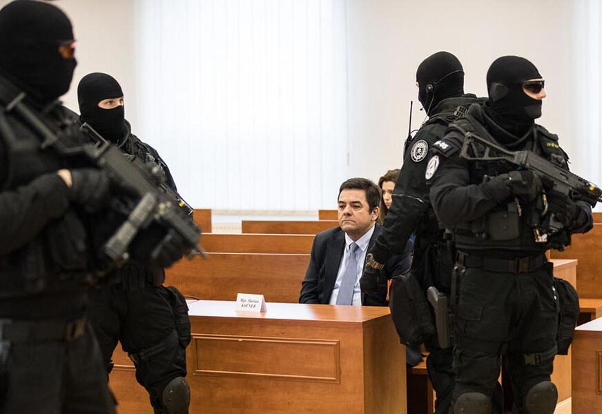 BIZNISMEN NEGIRA KRIVICU Počelo suđenje za ubistvo novinara i njegove vjerenice