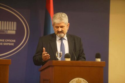"Nije u saglasnosti sa Ustavom Srpske" Bundalo predlaže izmjenu jednog člana postojećeg zakona o PIO