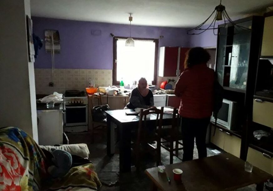 SRAMOTA Lopovi na utakmici UKRALI novac za humanitarnu pomoć, građani ogorčeni