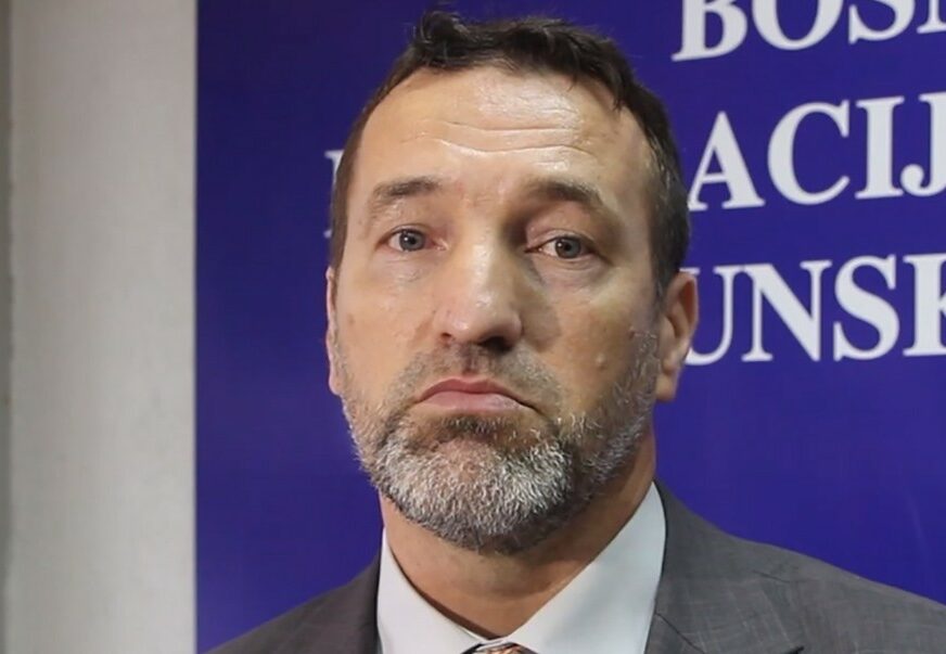 GUBITNIK DANA Rasim Pajić