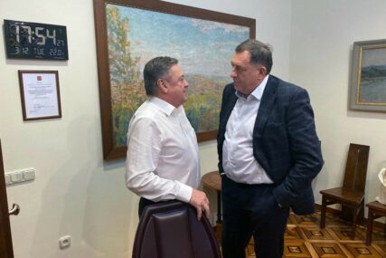DODIK POZVAO JANKOVIĆA U BANJALUKU Srpski član Predsjedništva razgovarao sa gradonačelnikom Ljubljane