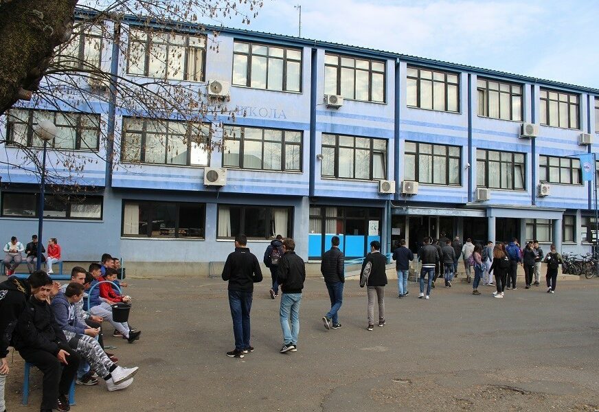 „VRAĆALI SU SE SA TRENINGA“ Poginuli bili učenici Tehničke škole, drugari ŠOKIRANI