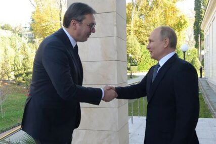 POSLIJE VIŠE DECENIJA PONOVO U SRBIJI Tajna puške kralja Milana koju je Putin poklonio Vučiću