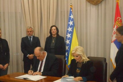 Predstavnici Srbije i BiH potpisali sporazum o saradnji za auto-put Beograd-Sarajevo