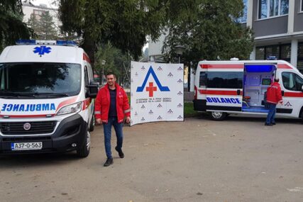 VRIJEDNA DONACIJA Bolnica u Doboju dobila dva sanitetska vozila