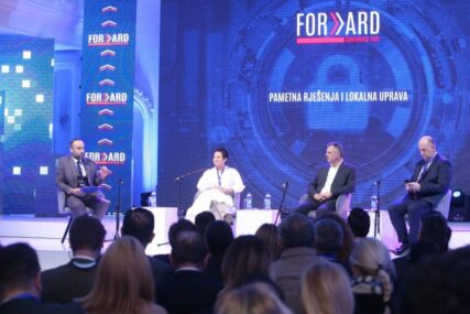 "FORWARD" KONFERENCIJA Drugi dan o pametnim rješenjima za gradove i građane (FOTO)
