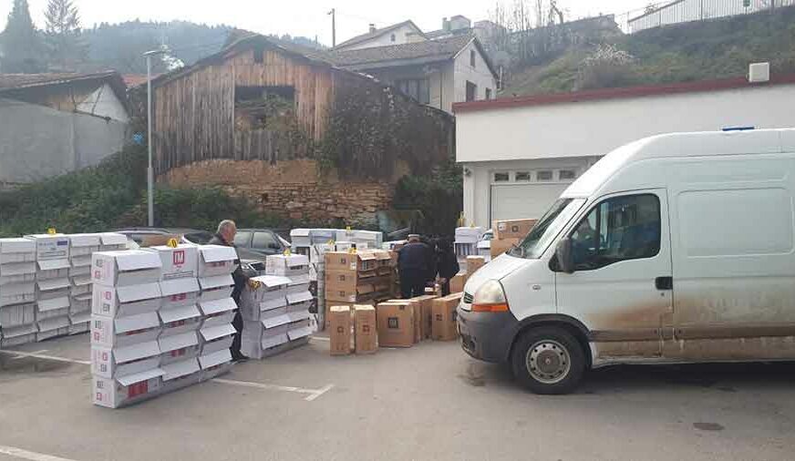 POLICIJA SRPSKE U AKCIJI Na području Foče oduzeta 172 kartona cigareta, DVIJE OSOBE UHAPŠENE