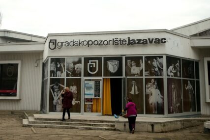 "ZAJEDNO BRINEMO JEDNI O DRUGIMA" Gradsko pozorište "Jazavac" pripremilo video podrške roditeljima i starateljima