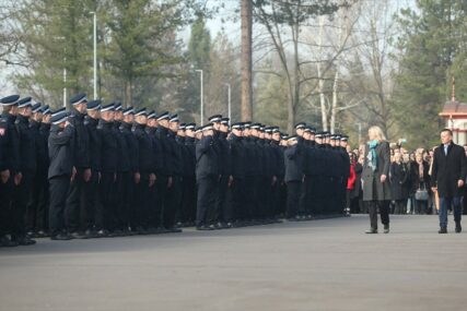 NAGRADE ZA NAJBOLJE Promovisana 322 kadeta 20. klase Policijske akademije (FOTO, VIDEO)
