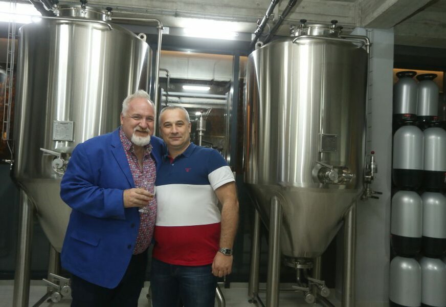 VRHUNSKO KRAFT PIVO U KUĆNOJ ATMOSFERI Pivara “The Master Craft Brewery” unikat Banjaluke