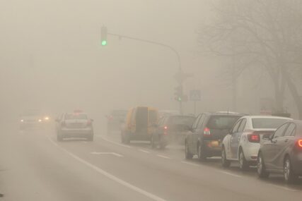 VOZITE OPREZNO! Magla i poledica usporavaju saobraćaj u BiH