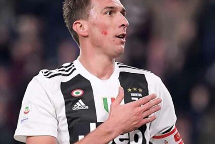 “VELIKO HVALA” Mario Mandžukić se EMOTIVNOM PORUKOM oprostio od Juventusa (FOTO)