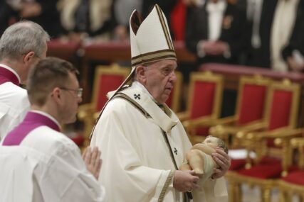 Papa Franjo: Bog voli i NAJGORE OD NAS, prestanite s pokušajima da PROMIJENITE DRUGE