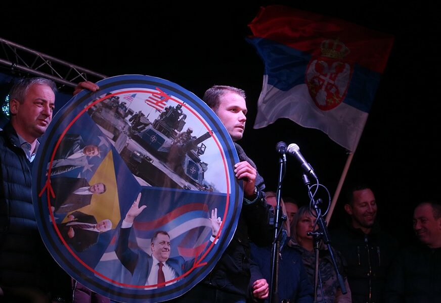 PROTEST OPOZICIJE Stanivuković: Neka vide koliko nas je koji VOLIMO SRPSKU (FOTO, VIDEO)