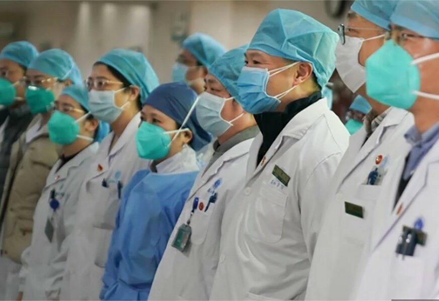 SITUACIJA IZ DANA U DAN SVE GORA Panika zbog opasnog virusa raste, Kina ostaje bez zaštitnih maski