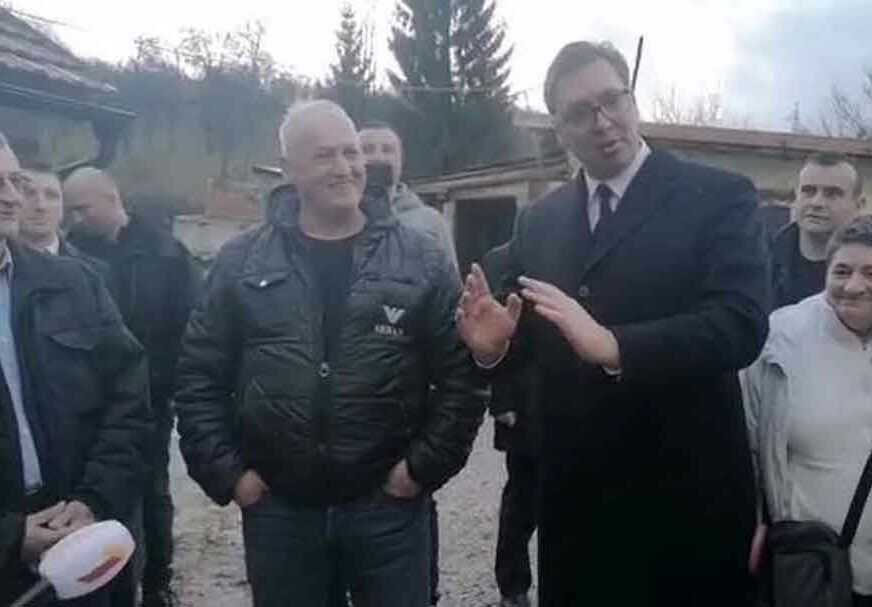 OTKRIO SVE DETALJE Vučić u Bugojnu sreo prijatelja s kojim je imao nezaboravnu tuču (VIDEO)