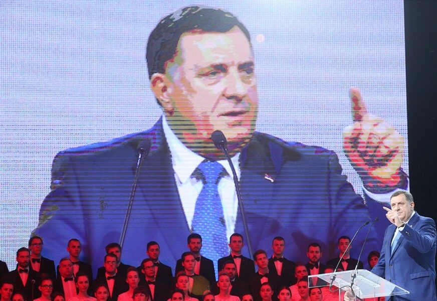 “SA JASNIM POLITIKAMA I STAVOVIMA” Ovako Milorad Dodik vidi Republiku Srpsku za 10 godina