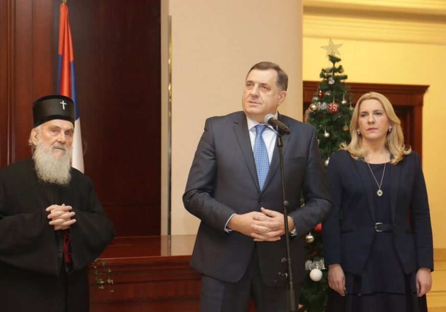 "OPREDIJELJENI ZA MIR I STABILNOST" Dodik povodom obilježavanja Dana Republike Srpske