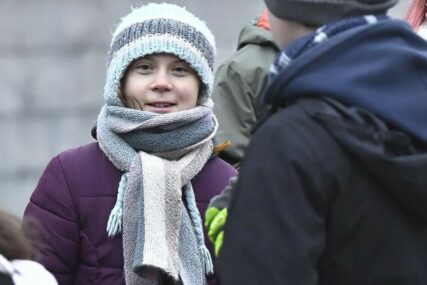GRETA NAPUNILA 17 GODINA Rođendan proslavila na PROTESTU, nastavlja svoju BORBU