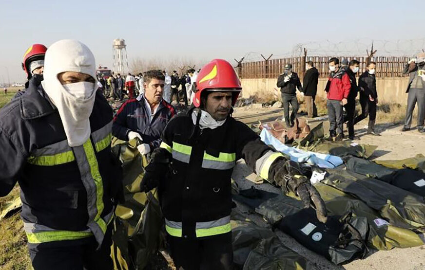 UPRKOS BROJNIM PRITISCIMA Crna kutija iz ukrajinskog aviona ostaje u Iranu