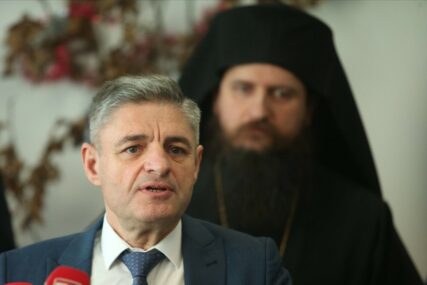 "TO NIJE DIPLOMATSKI" Podžić ruskog ambasadora u BiH proglasio personom non grata, Okolić reagovao