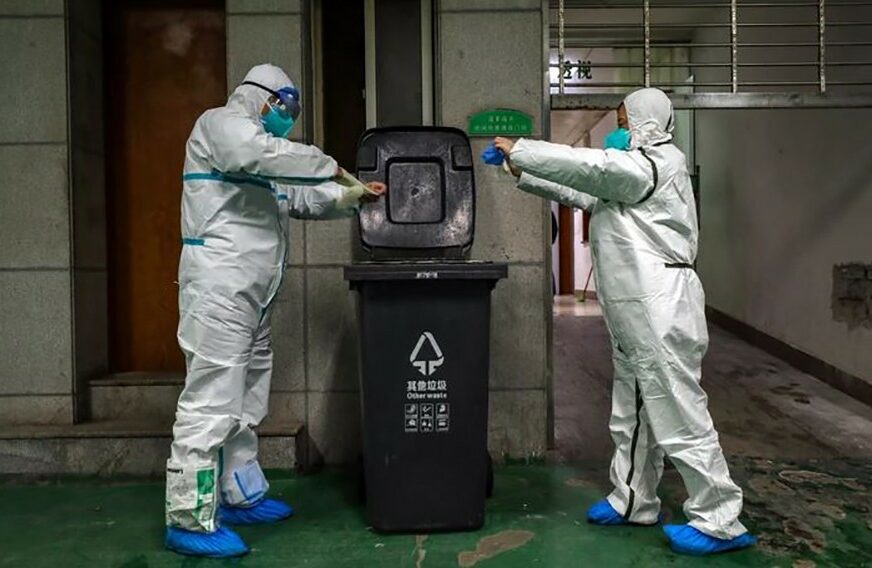 RASTE BROJ ŽRTAVA U Kini koronavirus ubio više ljudi nego SARS, stanje postaje ALARMANTNO