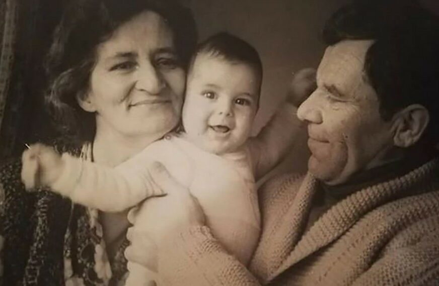 DA LI ZNATE O KOME JE RIJEČ Ova beba danas je prelijepa voditeljka koju svi vole (FOTO)