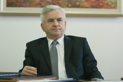"DODIK JE U PRAVU" Čubrilović istakao da je opravdan zahtjev za ocjenu ustavnosti