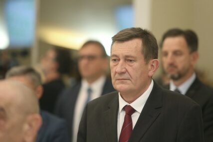 NE SJEĆA SE DETALJA Mitrović kupio udio u "Sarajevo-gasu"
