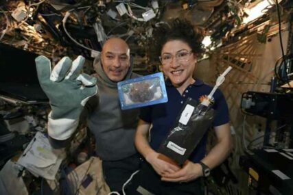 Širio se miris, baš KAO KOD KUĆE: Astronauti ispekli kolače u svemiru, ali ih NIKO NIJE PROBAO