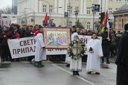 Sveta tradicija koja se proslavlja širom Srpske: U srijedu Bogojavljenska litija i plivanje za Časni krst