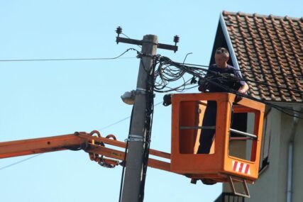 MINISTARSTVO ODBILO ŽALBE "Trion tel" mora da sruši ili legalizuje optičke kablove u Banjaluci