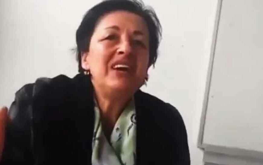 “DEBILI KLASIČNI” Zbog ovih riječi nastavnice iz Crne Gore INTERNET SE PODIJELIO (VIDEO)
