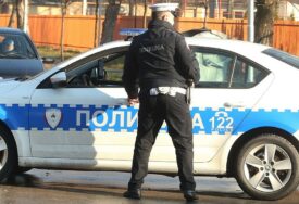 Davio ga, pa "popio" tužbu: Muškarac iz Pala napao i udario policajca