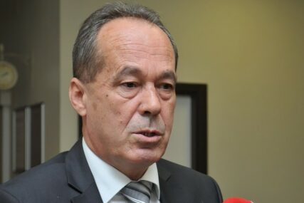 GUBITNIK DANA Sifet Podžić