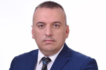 JEDNOGLASNA PODRŠKA OPŠTINSKOG ODBORA Jovica Radulović kandidat SDS za načelnika Modriče