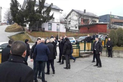 Vučić i zvaničnici Srpske stigli u Mrkonjić, evo KAKAV JE PLAN za danas