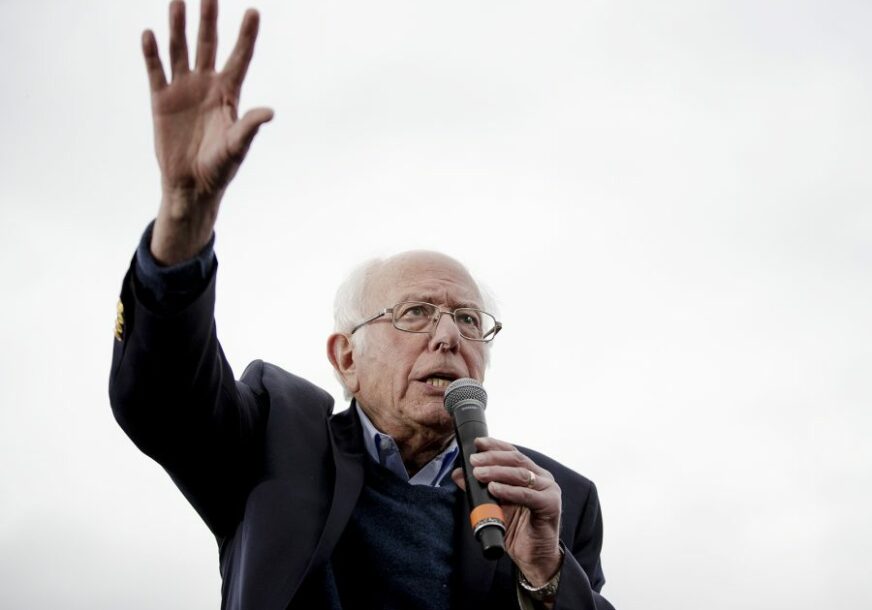 KASTRO U CENTRU PAŽNJE Sanders je slab na južnoameričke lidere, to bi moglo da ga KOŠTA POBJEDE