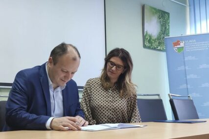 “PUT DIJALOGA” Ministar obrazovanja SBK potpisao Platformu za mir projekta PRO-Budućnost