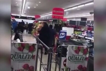ESKALIRA PANIKA ZBOG VIRUSA KORONA U Italiji se potukla dva muškarca u supermarketu (VIDEO)
