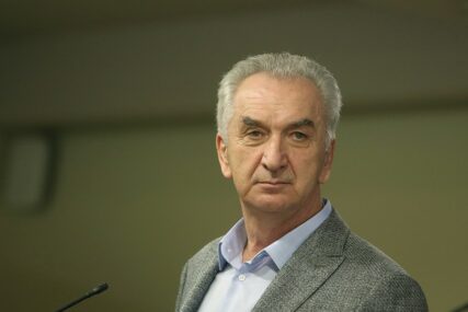 "MUP RS DA PROCESUIRA ODGOVORNE" Šarović osudio prijetnje upućene Vukanoviću