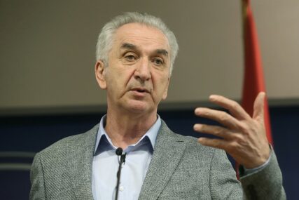 "ZRELO JE VRIJEME ZA PROMJENE" Šarović istakao da je realno da SNSD izgubi Banjaluku
