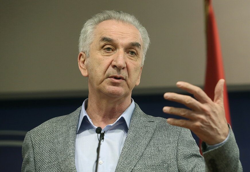 "SAVJET MINISTARA MORA BITI SRUŠEN" Šarović tvrdi da su predstavnici Srpske izgubili povjerenje