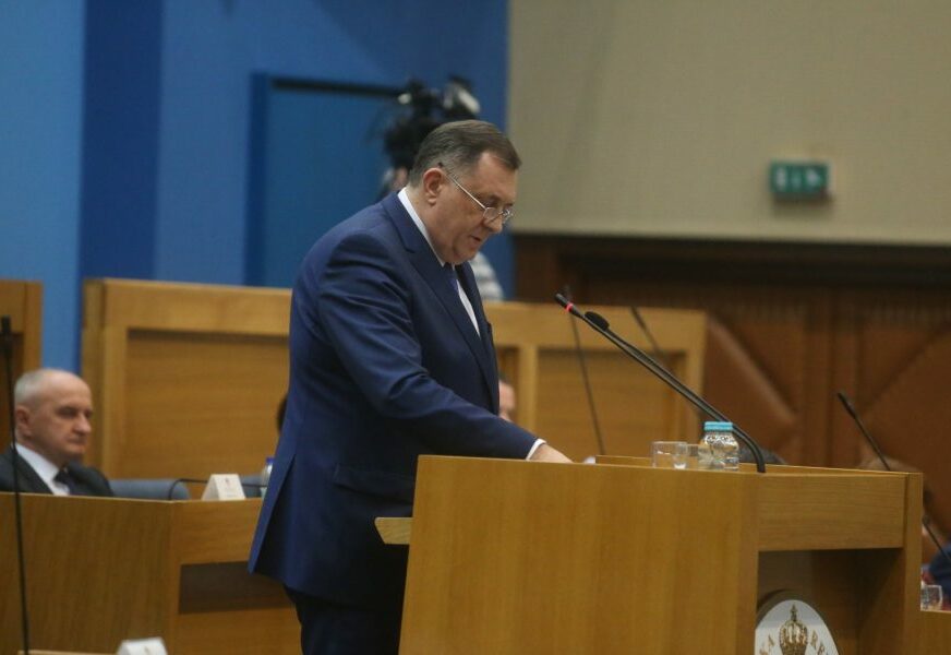 Srpskainfo saznaje: Dodik zatražio posebnu sjednicu Narodne skupštine, na dnevnom redu PET TAČAKA