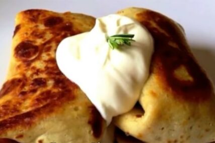 PALAČINKE, ALI NE BILO KAKVE Uz ove idealno ide salata od kupusa i paradajza i kašika pavlake
