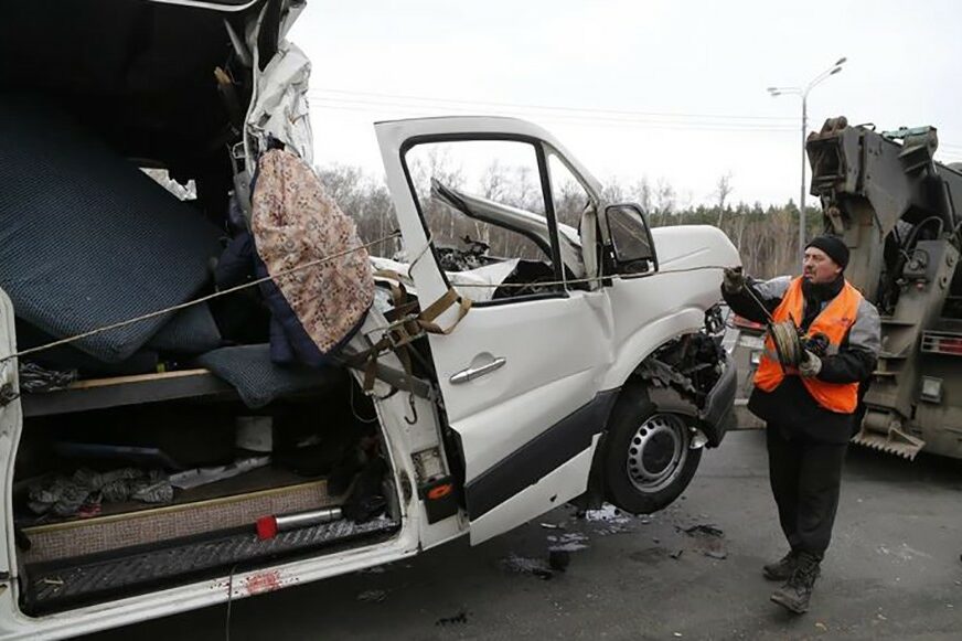 TRAGEDIJA U RUSIJI Minibus se sudario sa kamionom, poginulo osam Ukrajinaca